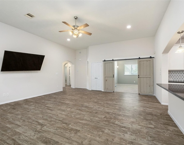 350 American Black Bear Drive - Photo Thumbnail 5