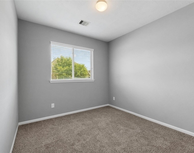 350 American Black Bear Drive - Photo Thumbnail 22