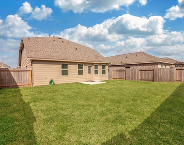 8426 Moonlight Bay Circle - Photo Thumbnail 43