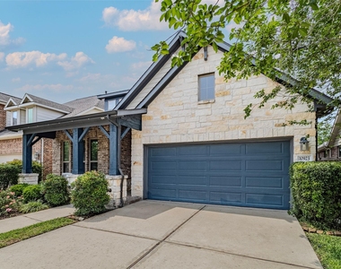 10923 Texas Rose Drive - Photo Thumbnail 4