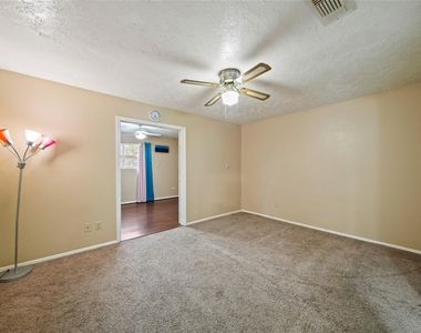 10431 Odessa Drive - Photo Thumbnail 21