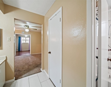 10431 Odessa Drive - Photo Thumbnail 24