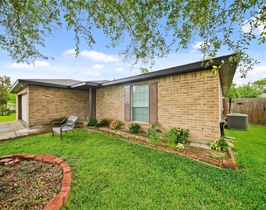 10431 Odessa Drive - Photo Thumbnail 2