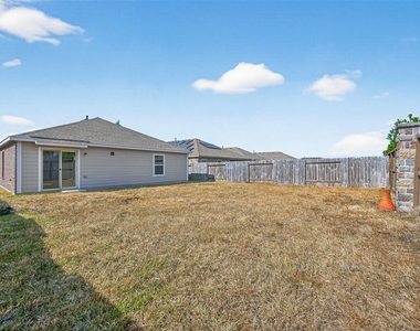 15171 Willow Tree Lane - Photo Thumbnail 35