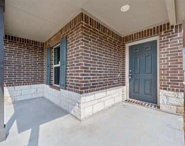 15171 Willow Tree Lane - Photo Thumbnail 6