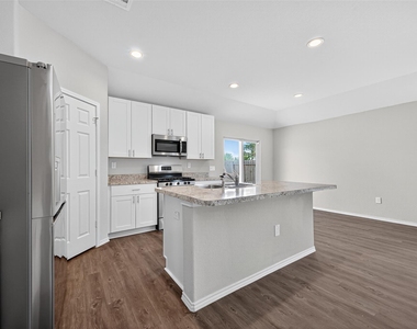 15171 Willow Tree Lane - Photo Thumbnail 17