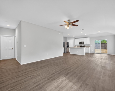 15171 Willow Tree Lane - Photo Thumbnail 7