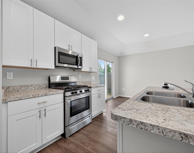 15171 Willow Tree Lane - Photo Thumbnail 16