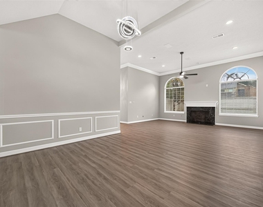 14303 Reissen Lane - Photo Thumbnail 11