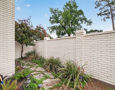 14303 Reissen Lane - Photo Thumbnail 47