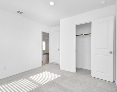 1615 Windrose Bend - Photo Thumbnail 29