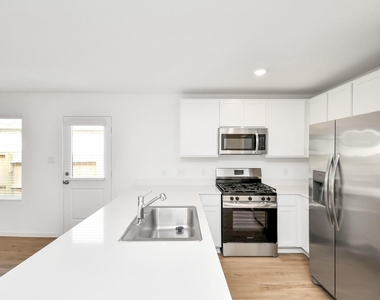 1615 Windrose Bend - Photo Thumbnail 12