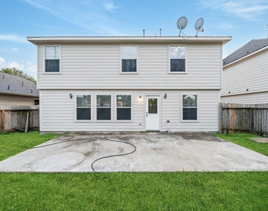 19606 Narcissus Brook Lane - Photo Thumbnail 36