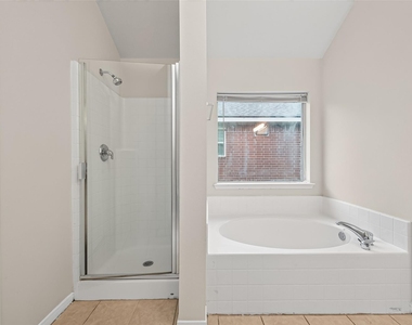17230 Hollow Sands Court - Photo Thumbnail 29