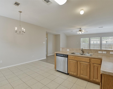 24415 Strong Pine Drive - Photo Thumbnail 10