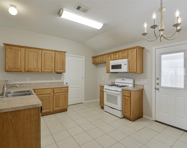 24415 Strong Pine Drive - Photo Thumbnail 8