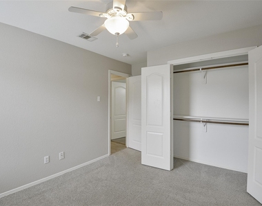 24415 Strong Pine Drive - Photo Thumbnail 23
