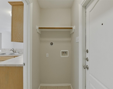 24415 Strong Pine Drive - Photo Thumbnail 11