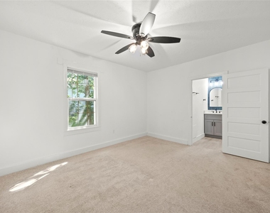 620 S Bell Street - Photo Thumbnail 17