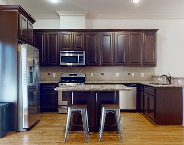 2540 Prospect Street - Photo Thumbnail 11