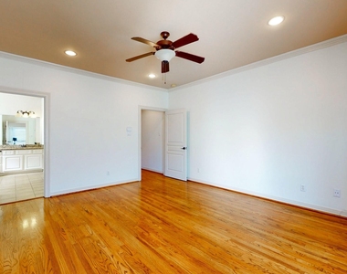 2540 Prospect Street - Photo Thumbnail 18