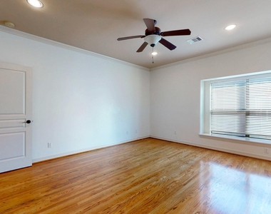 2540 Prospect Street - Photo Thumbnail 17