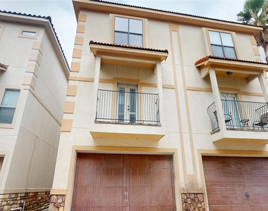 2540 Prospect Street - Photo Thumbnail 23