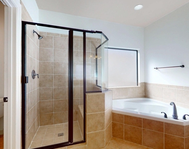 2540 Prospect Street - Photo Thumbnail 20