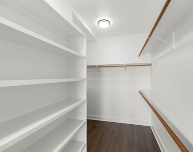 903 Roy Street - Photo Thumbnail 24