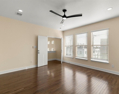 903 Roy Street - Photo Thumbnail 18