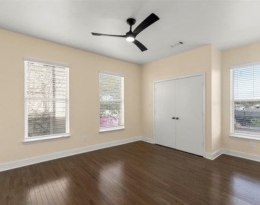 903 Roy Street - Photo Thumbnail 27