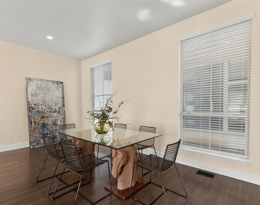 903 Roy Street - Photo Thumbnail 12