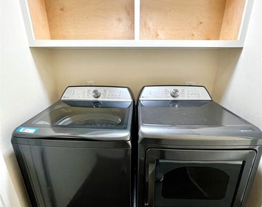 903 Roy Street - Photo Thumbnail 25