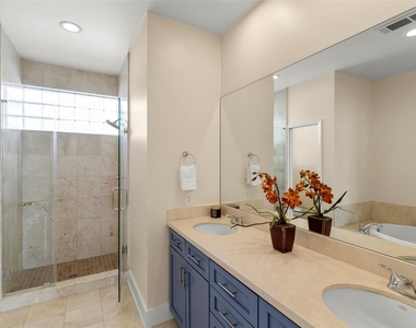 903 Roy Street - Photo Thumbnail 22