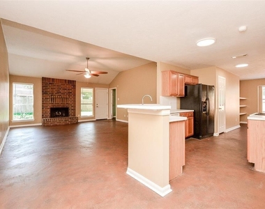 22823 Williamschase Drive - Photo Thumbnail 7