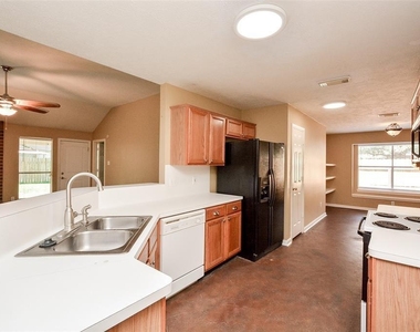 22823 Williamschase Drive - Photo Thumbnail 6