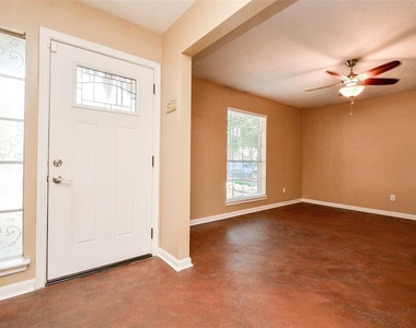 22823 Williamschase Drive - Photo Thumbnail 11