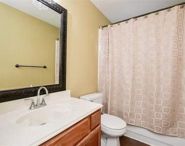 22823 Williamschase Drive - Photo Thumbnail 18