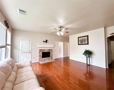 11815 Champions Grove Lane Lane - Photo Thumbnail 1