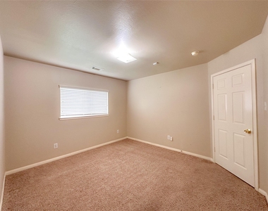 11815 Champions Grove Lane Lane - Photo Thumbnail 10