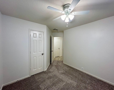 17522 Prospect Meadows Drive - Photo Thumbnail 13