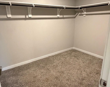 29422 Pikes Peak Drive - Photo Thumbnail 8