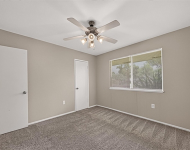 1715 Ramada Drive - Photo Thumbnail 18
