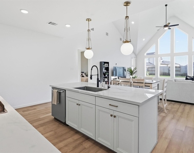 24922 Groundsel Cottage Lane - Photo Thumbnail 11