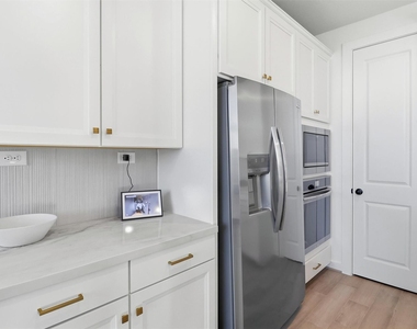 24922 Groundsel Cottage Lane - Photo Thumbnail 8
