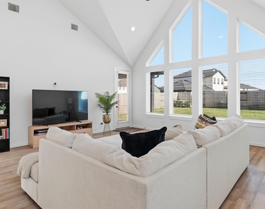 24922 Groundsel Cottage Lane - Photo Thumbnail 16