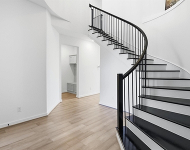 24922 Groundsel Cottage Lane - Photo Thumbnail 3