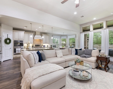 19 Cohasset Place - Photo Thumbnail 12