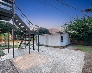 1758 Hawthorne Street - Photo Thumbnail 15