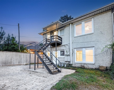 1758 Hawthorne Street - Photo Thumbnail 18
